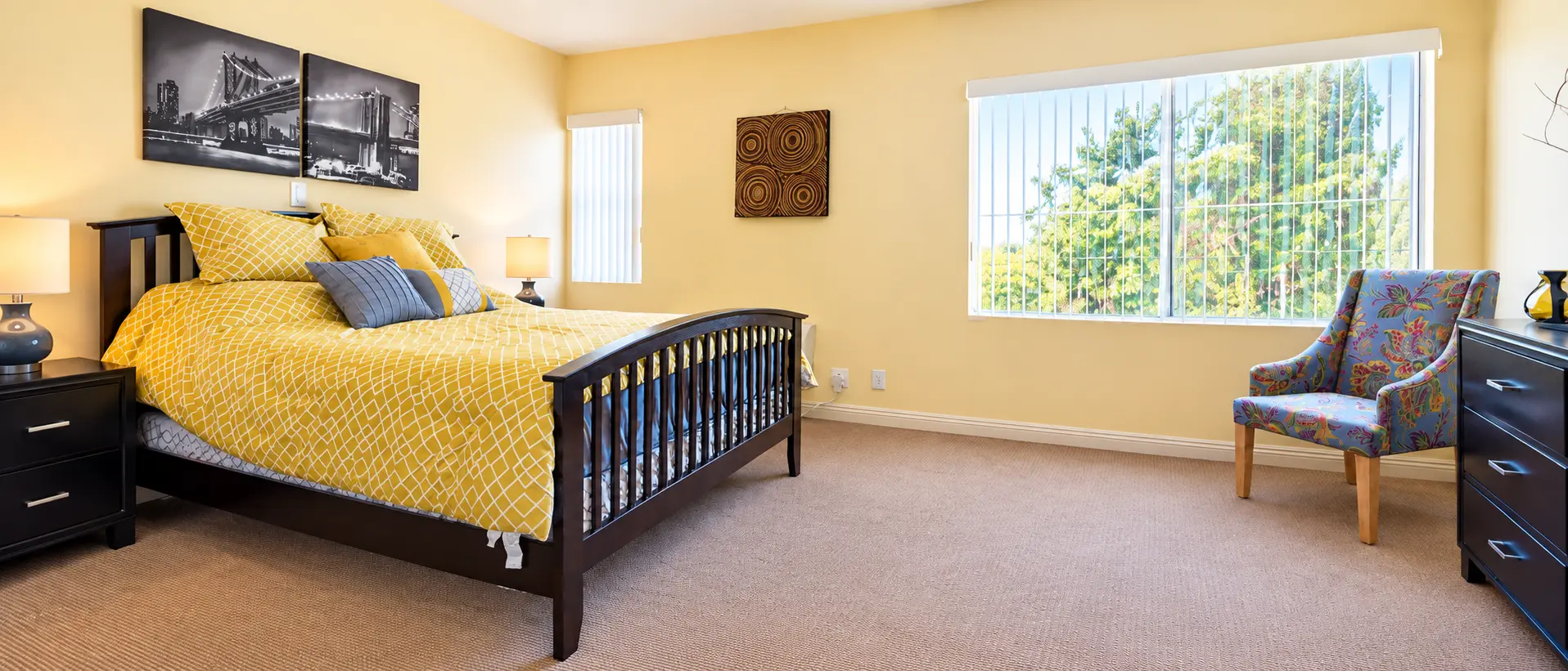 Resident suite with bed and window